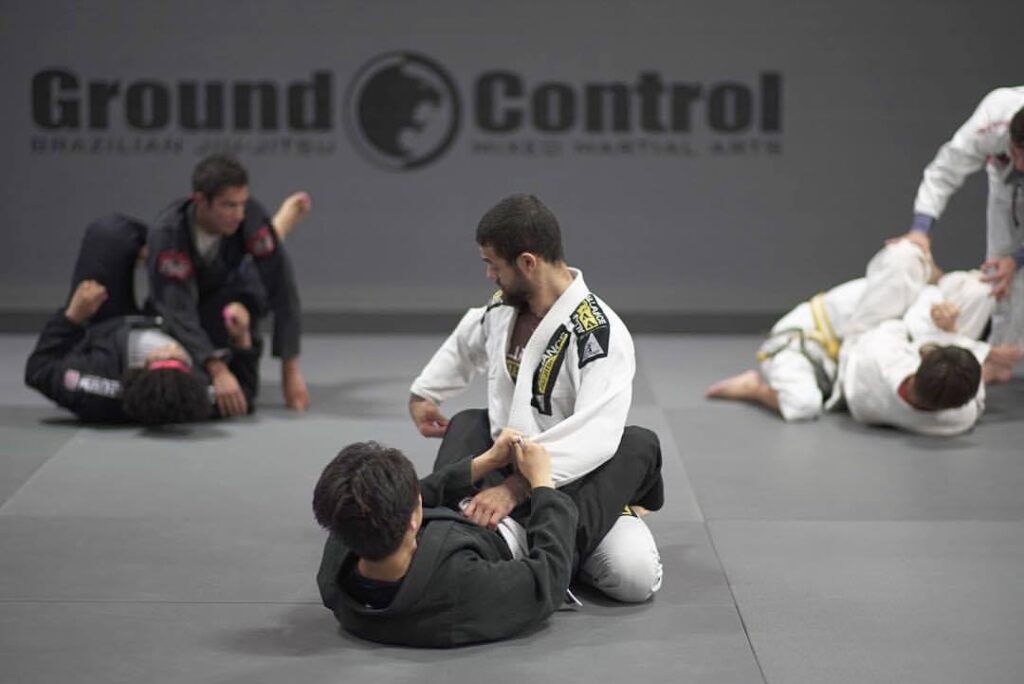 jiu jitsu training